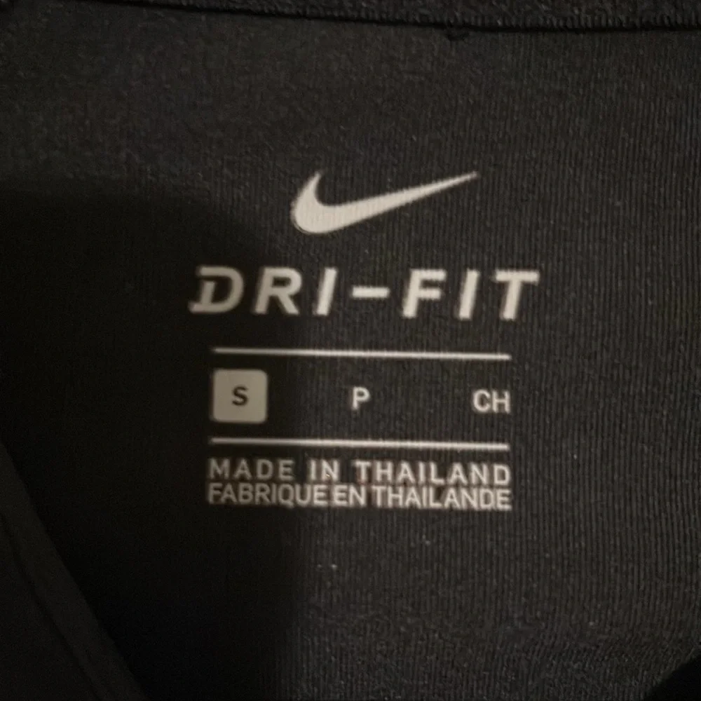 Nike Swim Top Size S - Picture 3 of 3